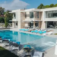 Exceptional Modern Villa Close To The Beach for Sale | Antibes 🇫🇷