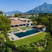 Exceptionally Designed Mansion Captivates With Its Elegance And Grandeur On Marbellas Golden Mile | Andalusia 🇪🇸