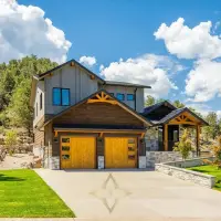Exceptional Brand New Home In Aspen's Roaring Fork Valley | CO 🇺🇸