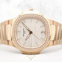 Patek Philippe Nautilus Bracelet 7118/1200R-001 for Sale | Singapore 🇸🇬