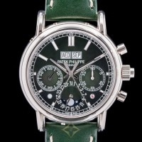 2024 Patek Philippe 5204G Split Second Perpetual Calendar Chronograph Green Dial for Sale | MA 🇺🇸