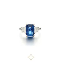 Platinum Blue Sapphire Diamond Trapezoid Ring for Sale | ON 🇨🇦