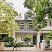 A statement in refined elegance close to Centennial Park and Oxford Street for Sale | Queensland 🇦🇺