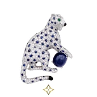 CARTIER "NEFERTARI PANTHER" BROOCH IN PLATINUM & DIAMONDS for Sale | Paris 🇫🇷