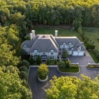 Bespoke - Breathtaking - Refined | 4472 Escarpment Drive for Sale | ON 🇨🇦