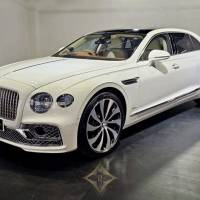 2024 BENTLEY FLYING SPUR 4.0A V8 AZURE | Singapore 🇸🇬