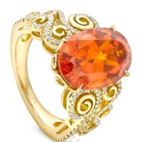 BOODLES Yellow Gold, Diamond and Garnet A Family Journey Vienna Ring | London 🇬🇧