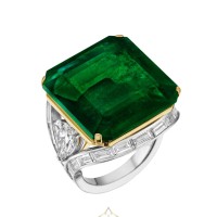 White Gold, Gold, 29.10ct Zambian Emerald and Diamond Ring | Bangkok 🇹🇭