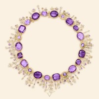 JARDIN PIERRERIES NECKLACE AMETHYSTS Yellow gold, pink gold, and green gold necklace with diamonds, purple sapphires, and amethysts | Paris 🇫🇷