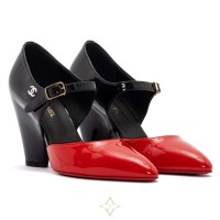 Chanel – Red & Black Patent Leather Mary Jane Pumps / 38 SA2651 | Istanbul 🇹🇷