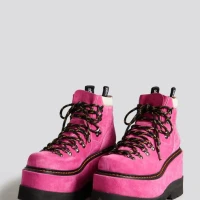 TRAILBLAZER HIKING BOOT Pink Suede | NY 🇺🇸
