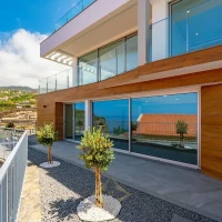 Privileged View And Contemporaneity In Ponta Do Sol | Madeira 🇵🇹