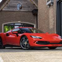 2023 Ferrari 296 GTB in Rosso Corsa for Sale | Aalst 🇧🇪