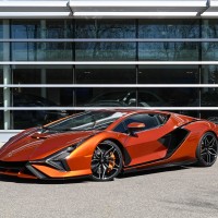 2020 LAMBORGHINI SIAN Personam Arancio Bruciato 1 of 63 for Sale | Calgary 🇨🇦