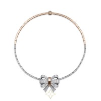 Eterna Signature Necklace 18K YG & Diamonds | Dubai 🇦🇪