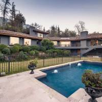 Chilean House In Lo Curro for Sale | Santiago 🇨🇱