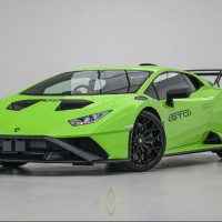 2023 Lamborghini Huracan 724 MY23 STO Coupe in Verde Mantis | Docklands, VIC 🇦🇺