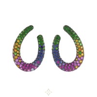 Boucheron Masy, le Caméléon earrings in blackened gold, sapphires and tsavorites | Paris 🇫🇷