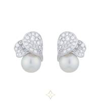 MIKIMOTO Les Petales Place Vendome Grade A+ Akoya Pearl & 0.72cttw Diamond Earrings | London 🇬🇧
