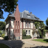 1930s Villa In A Residential Hamlet Close To The City Center | Normandy 🇫🇷