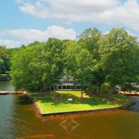 Luxury Gated Lake Gaston Estate Private Peninsula | NC 🇺🇸