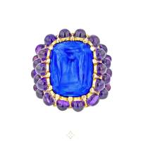 Verdura Gold, 16.99 Kashmir Sapphire and Amethyst Sugarloaf Ring | Central 🇭🇰