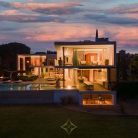 MAGNIFICENT CONTEMPORARY 8-BEDROOM LAKEFRONT VILLA | QUINTA DO LAGO 🇵🇹