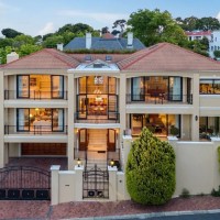 Exclusive Upper Claremont Location With Inspiring Views | Cape Town 🇿🇦