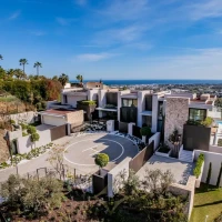 Ultra Secure Double Gated Contemporary Villa With Panoramic Sea Views And World Class Amenities | Marbella 🇪🇸