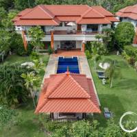 Exceptional 4 Bedroom Lakefront Villa for Sale | Phuket 🇹🇭