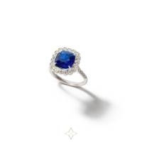 Cushion-cut Sapphire & Diamond Ring | Toronto 🇨🇦