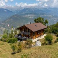 A Chalet On Top Of The Mountains– Welcome To Nax | Valais 🇨🇭