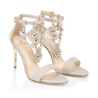 GOLDEN SANDAL WITH ANKLE BRACELET AND CASCADING JEWEL ORNAMENT | Madrid 🇪🇸