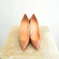 NEW CHRISTIAN LOUBOUTIN NUDE DECOLLETE PATENT HEELS | London 🇬🇧