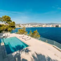 Avant Garde Design And Direct Access To The Sea In This Villa | Calvia 🇪🇸