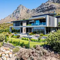 A Modern Masterpiece With Unbeatable Views This Is Stonehurst Mountain Estate | Cape Town 🇿🇦