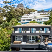 Expansive Bantry Bay Home With Sweeping Ocean Views | Cape Town 🇿🇦