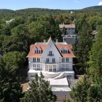 Classicist Villa with Grand Proportions | Budapest 🇭🇺