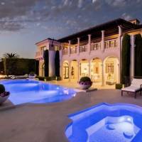 The Most Coveted Front-row Parcel on Mystique Boulevard | CA 🇺🇸