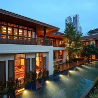 Contemporary Tropical House in the Heart of Phrom Phong | Bangkok 🇹🇭