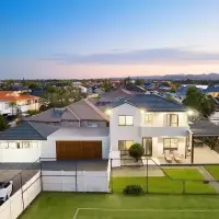 Double Waterfont Block With 43 M Of Water Frontage With Da Approval | Queensland 🇦🇺