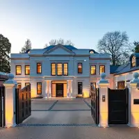 Coombe Estate — Ashley House for Sale | Thames 🇬🇧