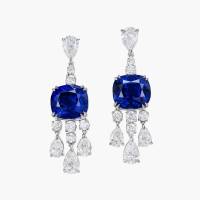 10.72 carat Cushion Cut Ceylon Sapphire and Diamond Earrings | Central 🇭🇰