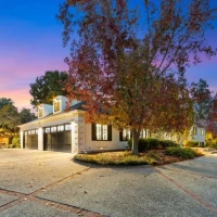 Contemporary Residence at 13321 La Paloma Rd for Sale | CA 🇺🇸