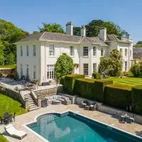 A Magnificent Grade II Listed Country House | Corfe Mullen 🇬🇧