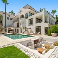 Luxury Modern Villa With Sea Views In Nueva Andalucía | Marbella 🇪🇸