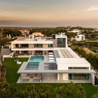 Luxury 7 Bedroom Lakefront Villa Beauty In Atlantico | Almancil 🇵🇹
