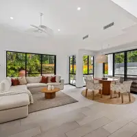 “Moments From The River, Miles From The Ordinary – Discover Sonoma Noosa” | Noosaville, Queensland, 🇦🇺