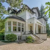 Elegant Villa In Othmarschen Modern Luxury Behind Historic Facade | Hamburg 🇩🇪