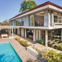 Contemporary Constantia Upper Home | Cape Town 🇿🇦